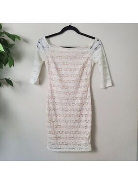 TRAC Floral Lace Dress Square Off Shoulder Neck Large